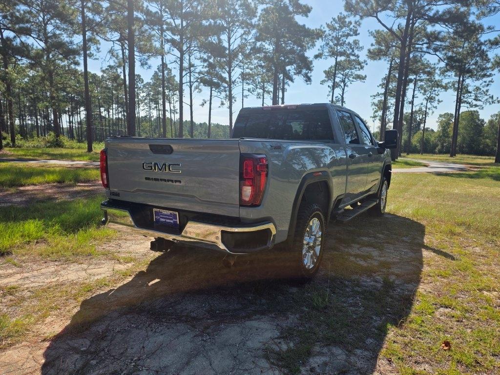 GMC Sierra 2500HD 4WD Crew Cab 159" Pro 2024