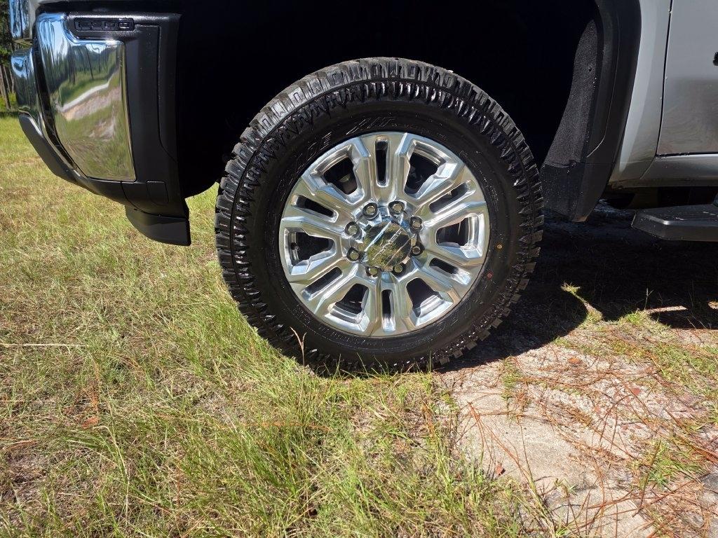 GMC Sierra 2500HD 4WD Crew Cab 159" Pro 2024