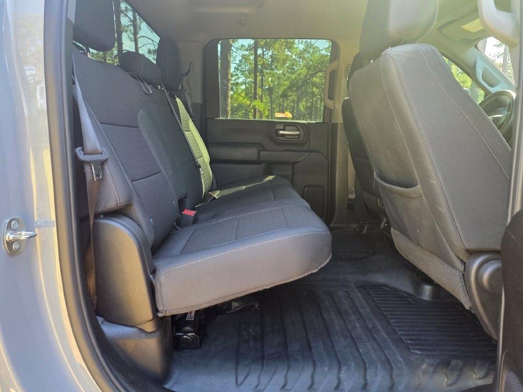 GMC Sierra 2500HD 4WD Crew Cab 159" Pro 2024