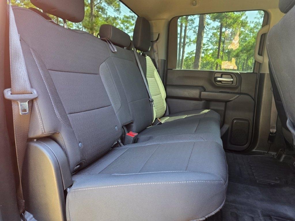 GMC Sierra 2500HD 4WD Crew Cab 159" Pro 2024