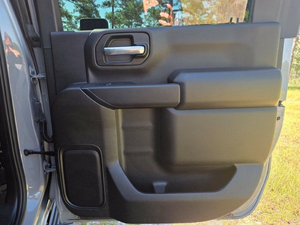 GMC Sierra 2500HD 4WD Crew Cab 159" Pro 2024