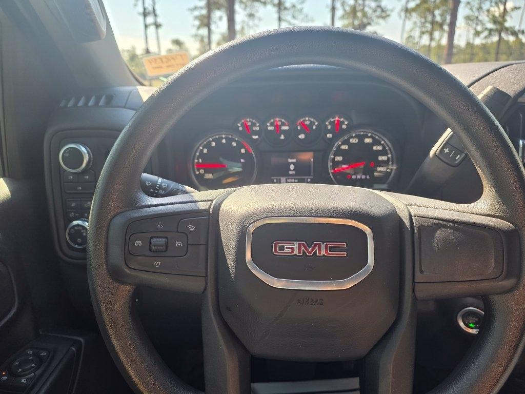 GMC Sierra 2500HD 4WD Crew Cab 159" Pro 2024
