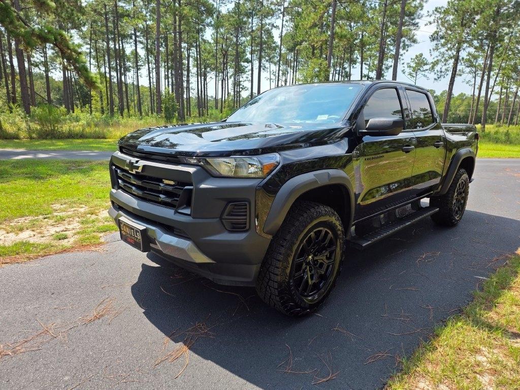 Chevrolet Colorado 4WD Crew Cab Trail Boss 2024