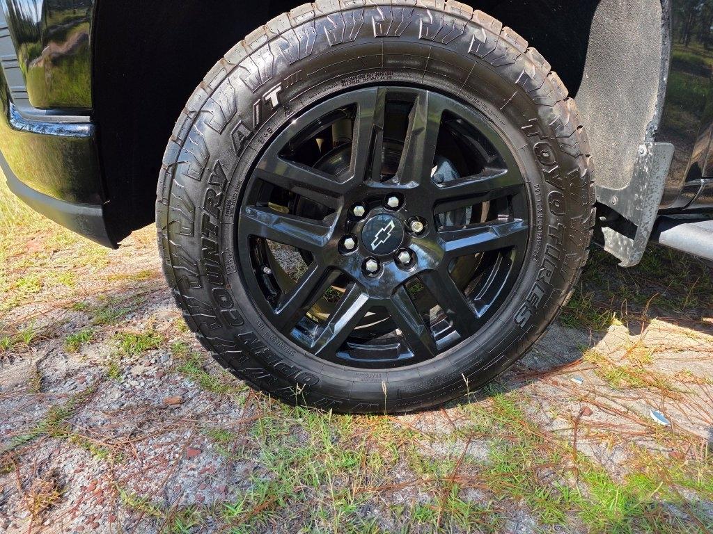 Chevrolet Silverado 1500 4WD Crew Cab 147" LT Trail Boss 2021
