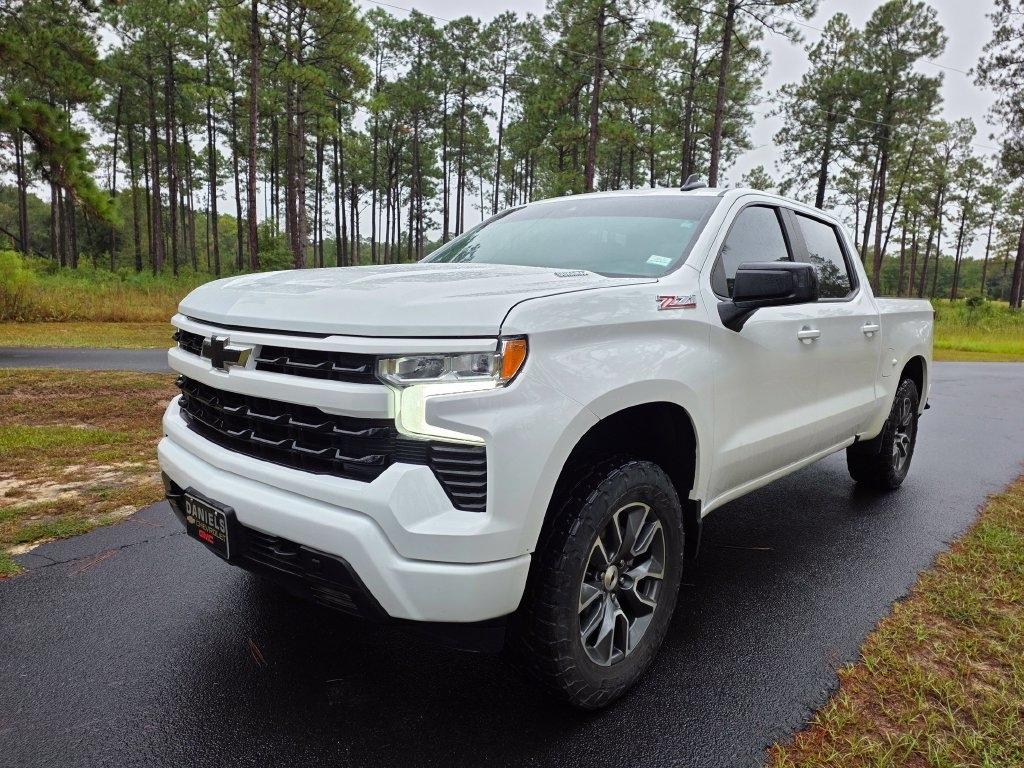 2024 Chevrolet Silverado 1500 4WD Crew Cab 147" RST