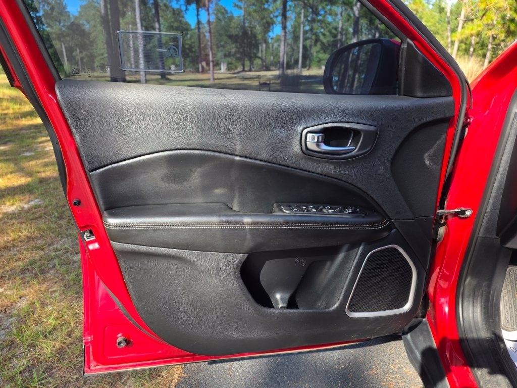 Jeep Compass Latitude FWD 2020