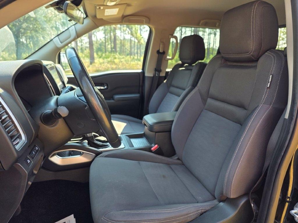 Nissan Frontier Crew Cab 4x4 PRO-4X Auto 2022