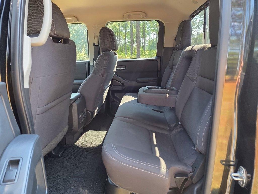 Nissan Frontier Crew Cab 4x4 PRO-4X Auto 2022