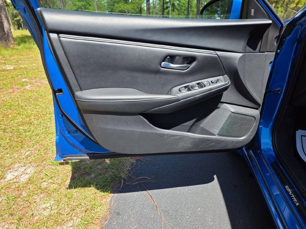 Nissan Sentra SV CVT 2024