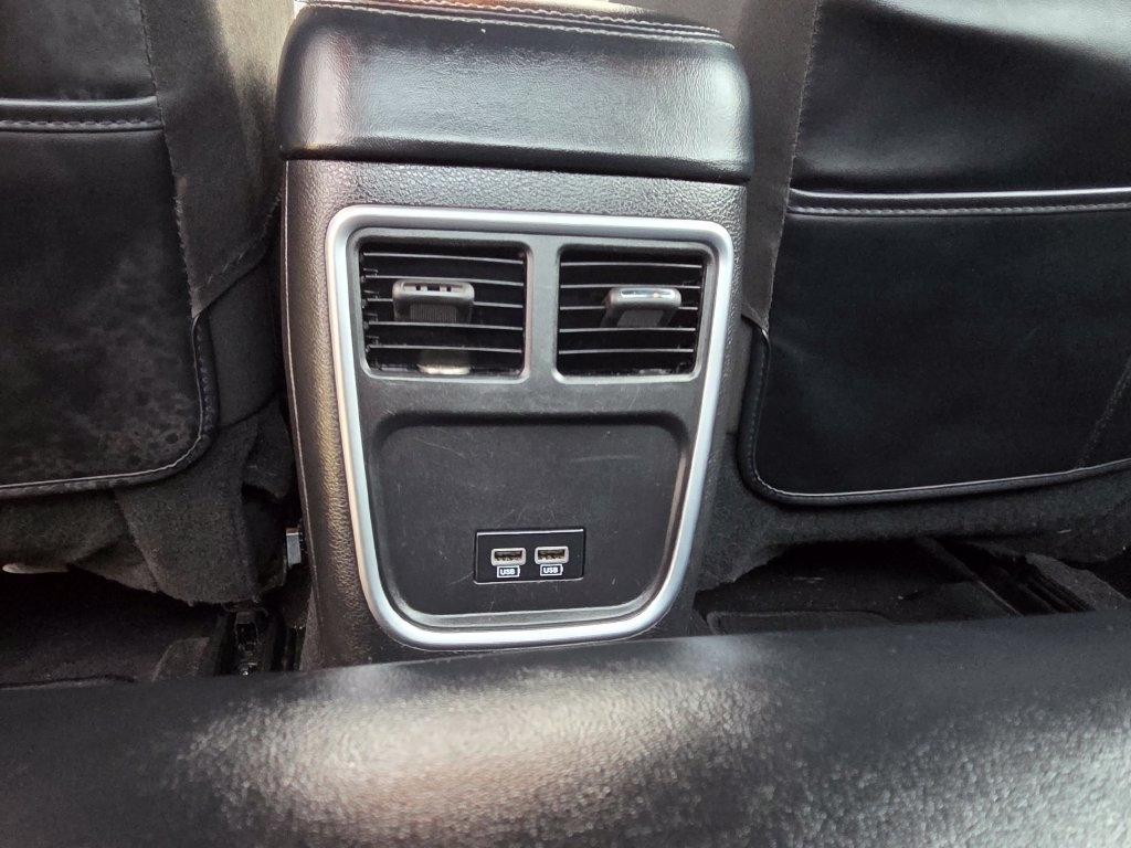Dodge Charger SXT RWD 2022