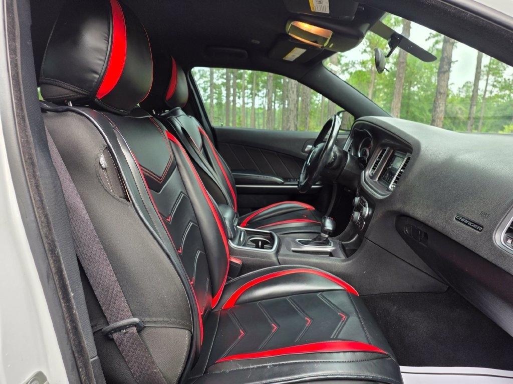 Dodge Charger SXT RWD 2022