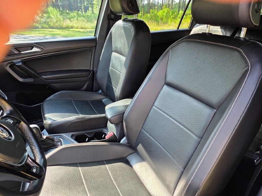 Volkswagen Tiguan 2.0T SE R-Line Black FWD 2021