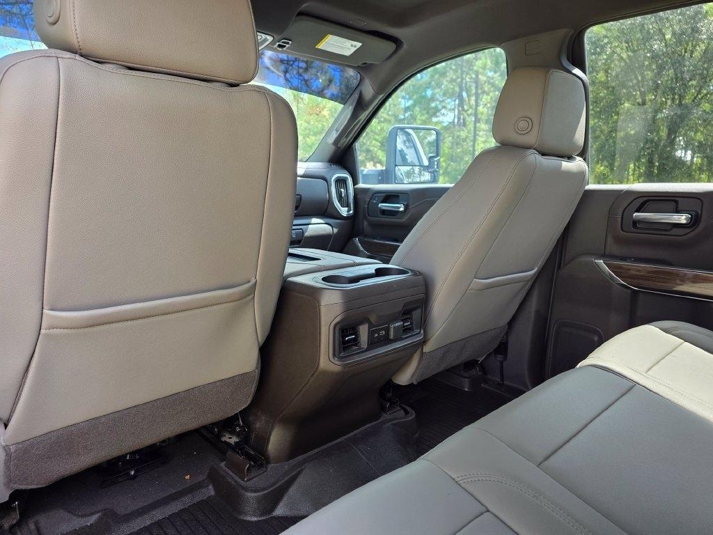 Chevrolet Silverado 1500 LTD 4WD Crew Cab 147" RST 2022