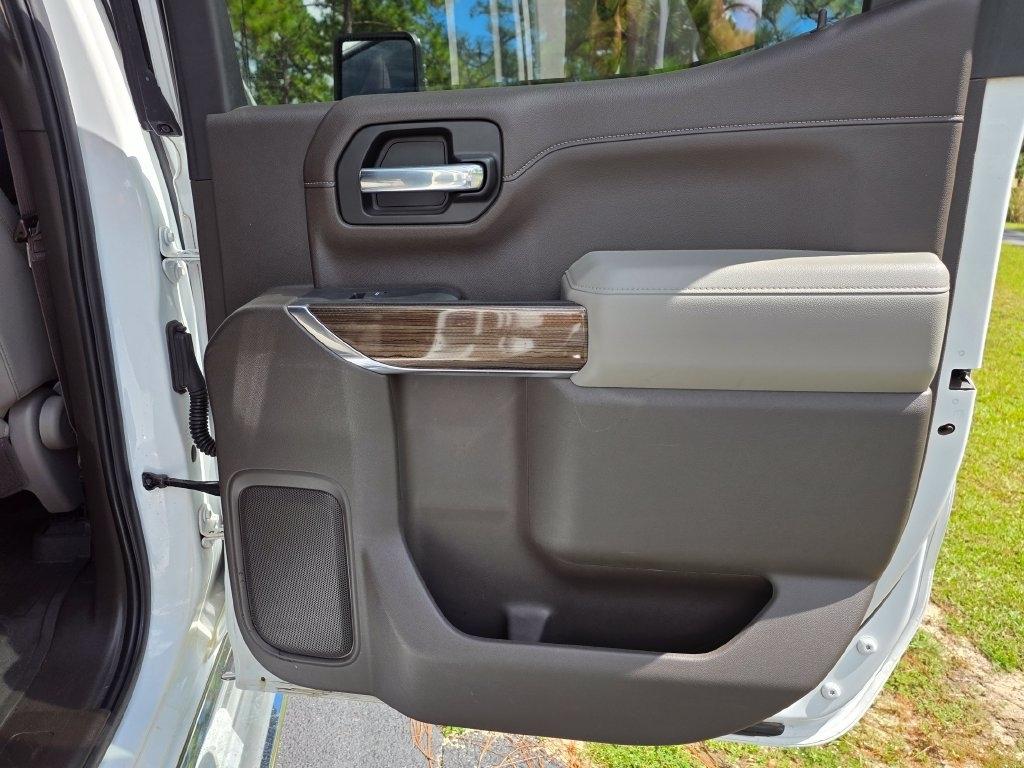 Chevrolet Silverado 1500 LTD 4WD Crew Cab 147" RST 2022