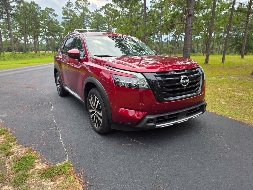 Nissan Pathfinder Platinum 2WD 2024