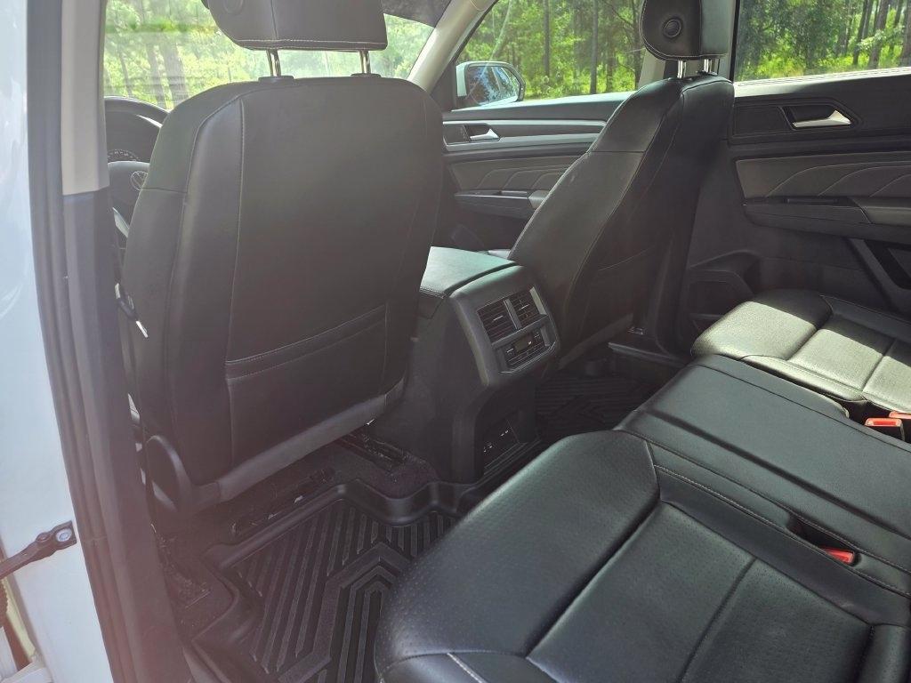 Volkswagen Atlas 2021.5 3.6L V6 SE w/Technology FWD 2021