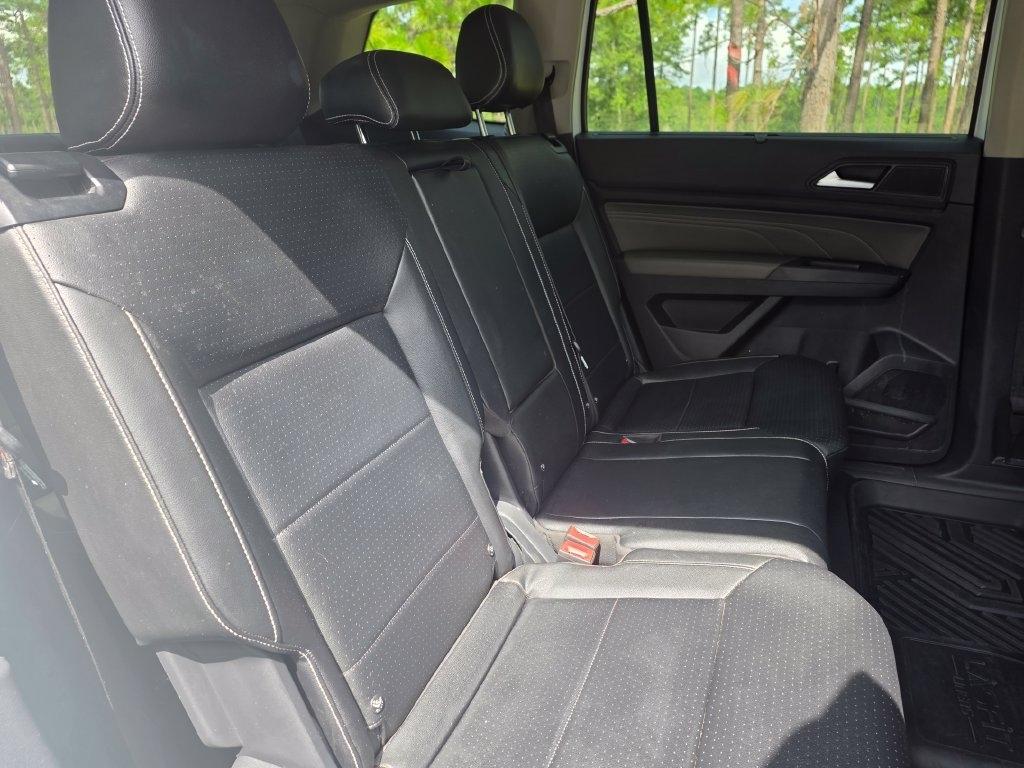 Volkswagen Atlas 2021.5 3.6L V6 SE w/Technology FWD 2021
