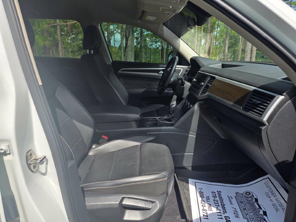 Volkswagen Atlas 2021.5 3.6L V6 SE w/Technology FWD 2021