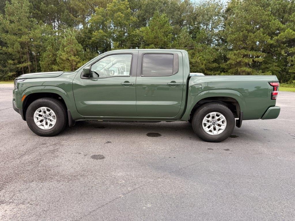 Nissan Frontier Crew Cab 4x2 SV 2024