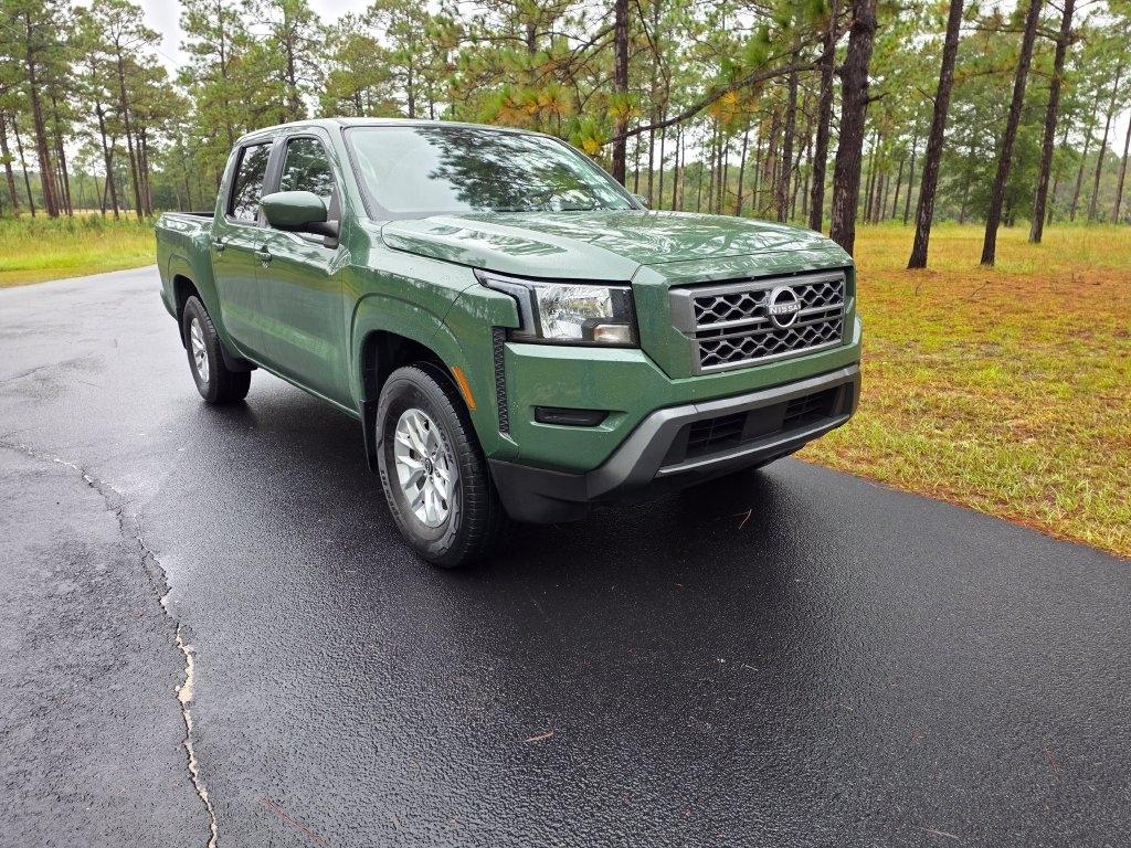 Nissan Frontier Crew Cab 4x2 SV 2024