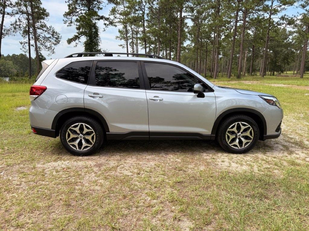 Subaru Forester Premium CVT 2022