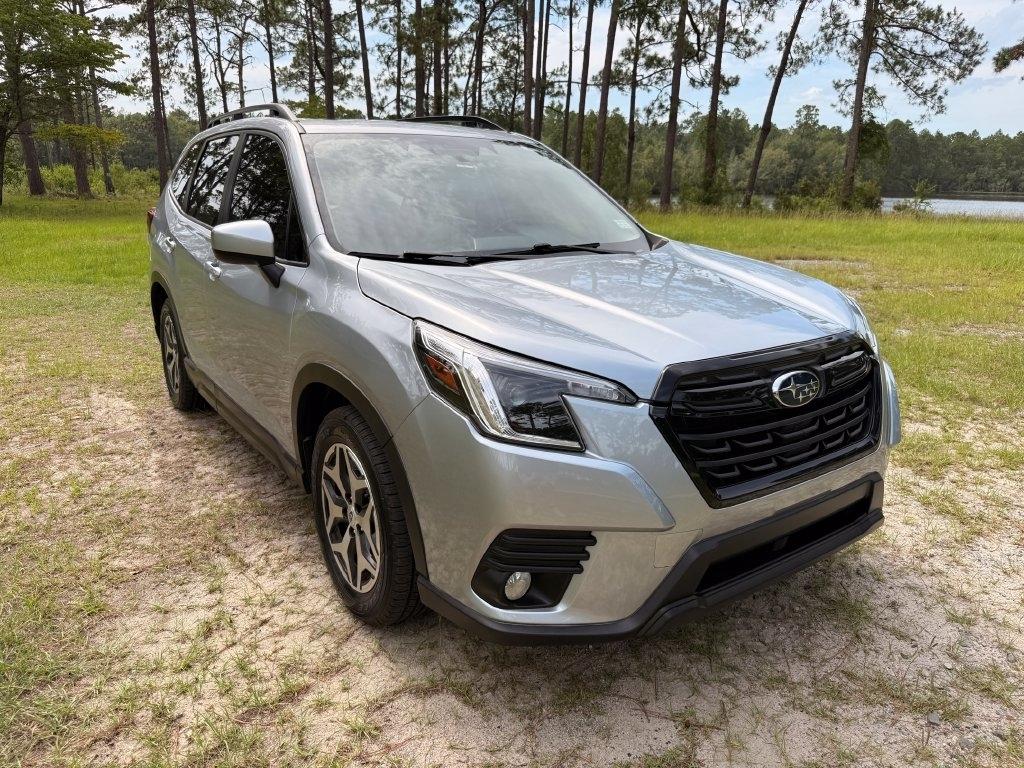 Subaru Forester Premium CVT 2022