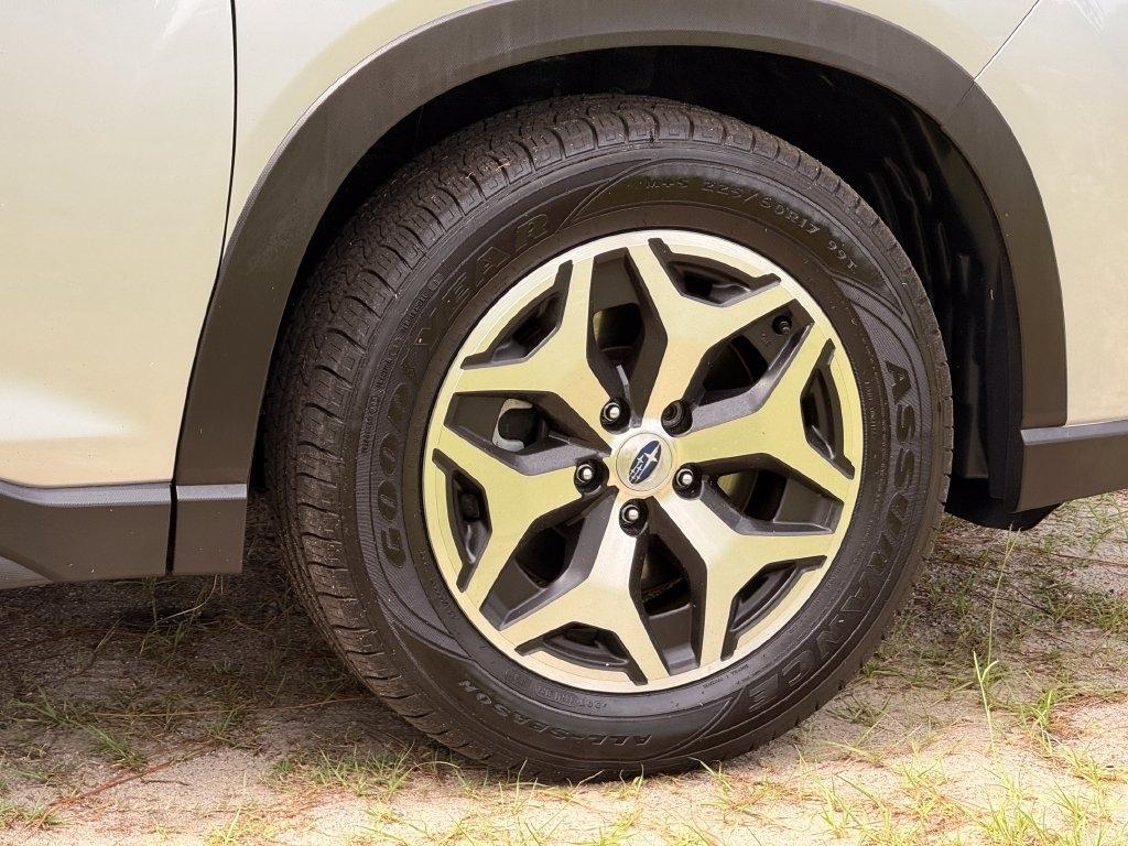 Subaru Forester Premium CVT 2022