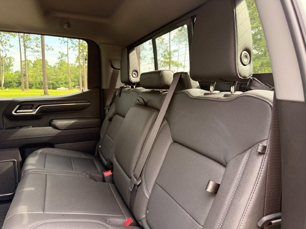 GMC Sierra 1500 4WD Crew Cab 147" SLT 2022