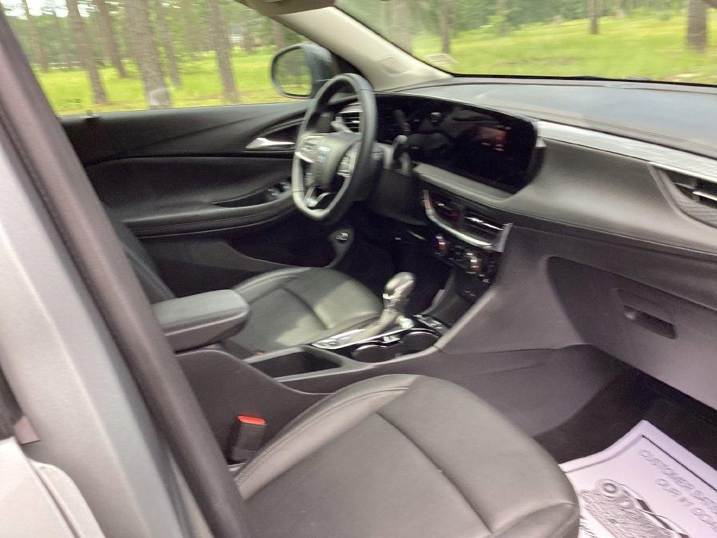 Buick Encore GX FWD 4dr Sport Touring 2024