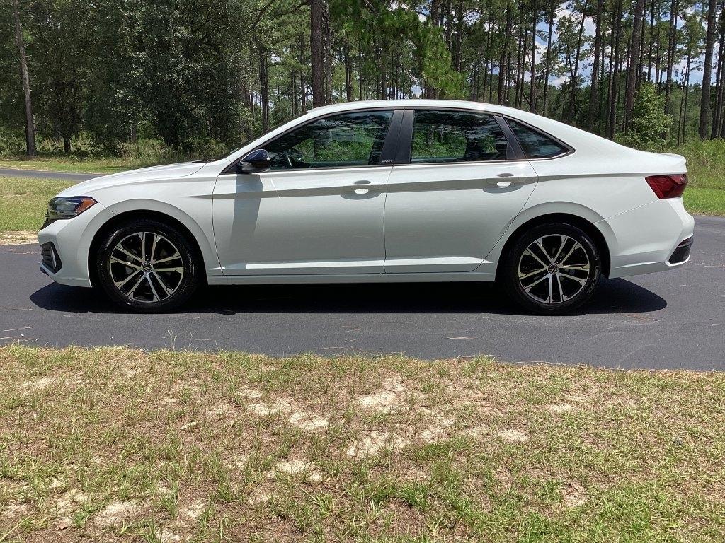 Volkswagen Jetta Sport Auto 2024