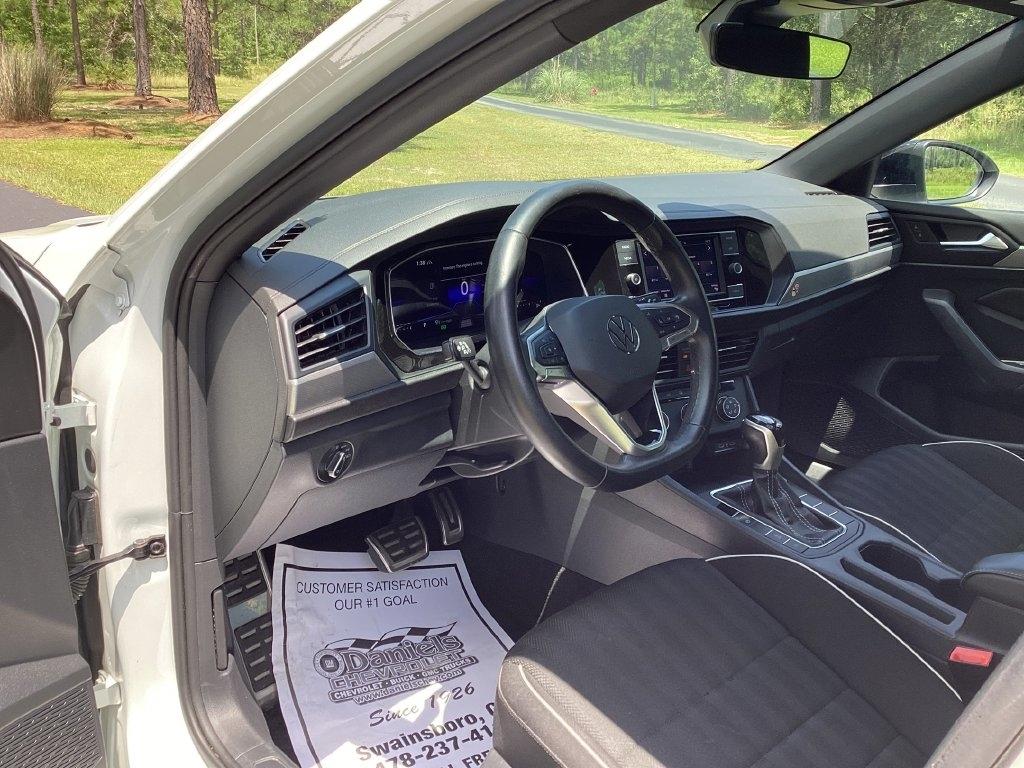 Volkswagen Jetta Sport Auto 2024
