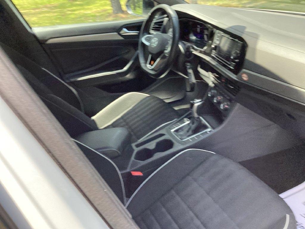 Volkswagen Jetta Sport Auto 2024