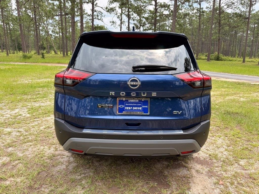 Nissan Rogue FWD SV 2023