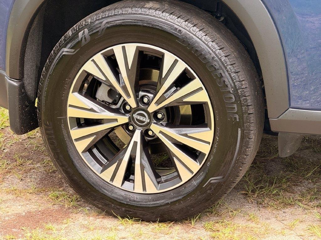 Nissan Rogue FWD SV 2023