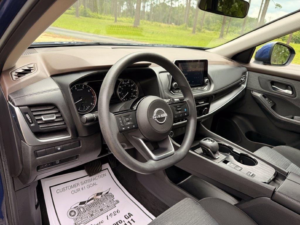 Nissan Rogue FWD SV 2023