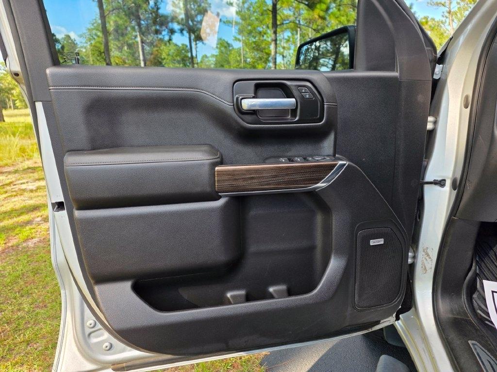 Chevrolet Silverado 1500 4WD Crew Cab 147" RST 2021