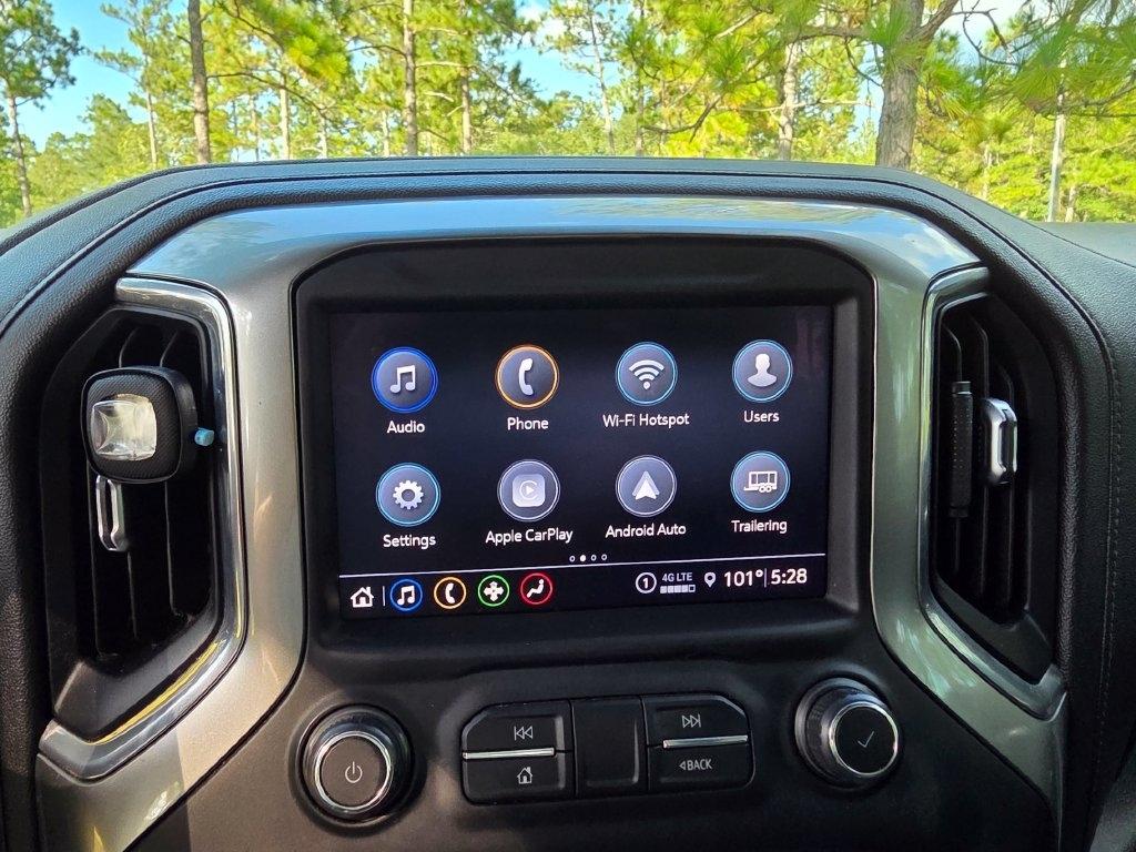 Chevrolet Silverado 1500 4WD Crew Cab 147" RST 2021