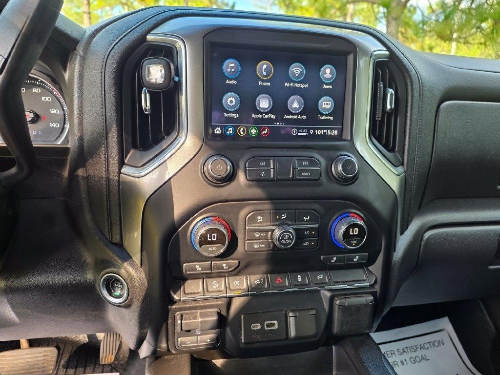 Chevrolet Silverado 1500 4WD Crew Cab 147" RST 2021