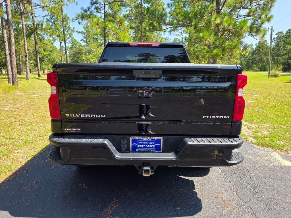 Chevrolet Silverado 1500 4WD Crew Cab 147" Custom Trail Boss 2025