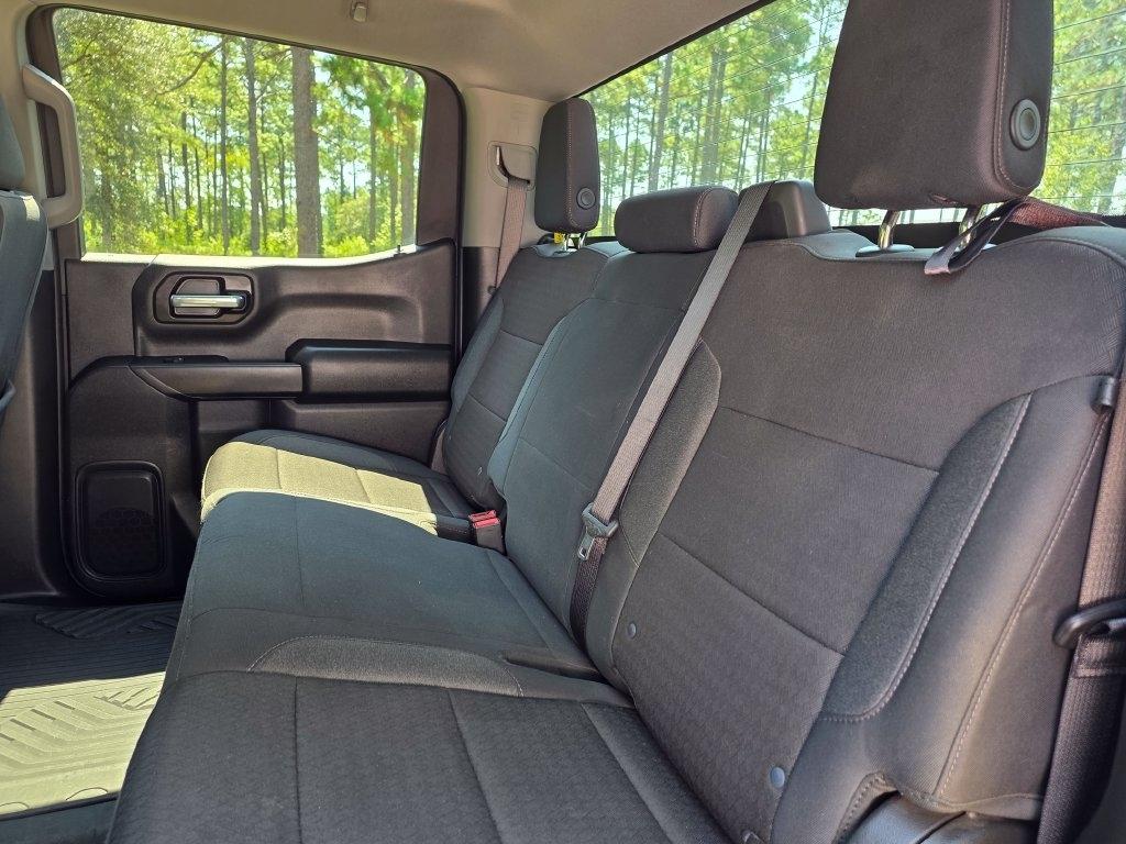 Chevrolet Silverado 1500 4WD Crew Cab 147" Custom Trail Boss 2025
