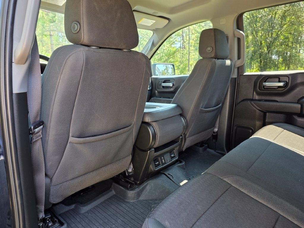 Chevrolet Silverado 1500 4WD Crew Cab 147" Custom Trail Boss 2025