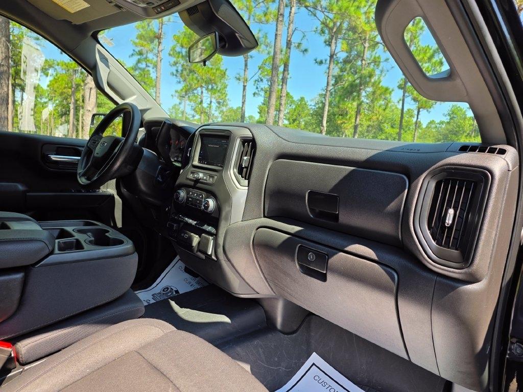 Chevrolet Silverado 1500 4WD Crew Cab 147" Custom Trail Boss 2025