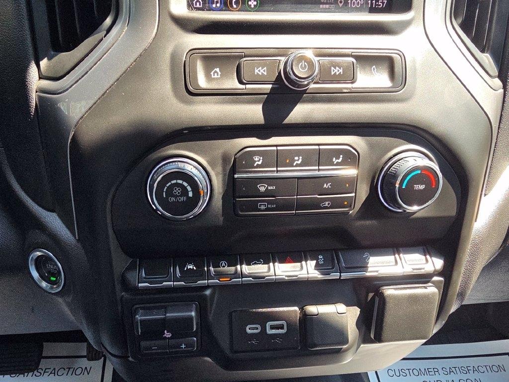 Chevrolet Silverado 1500 4WD Crew Cab 147" Custom Trail Boss 2025