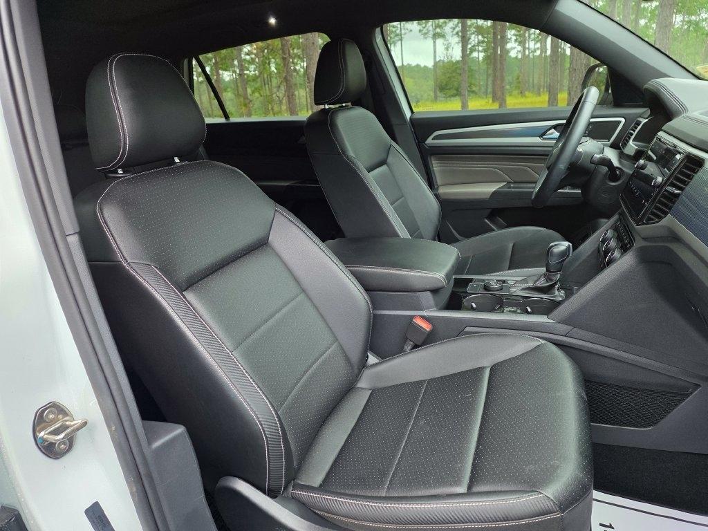 Volkswagen Atlas Cross Sport 2.0T SEL 4MOTION 2023