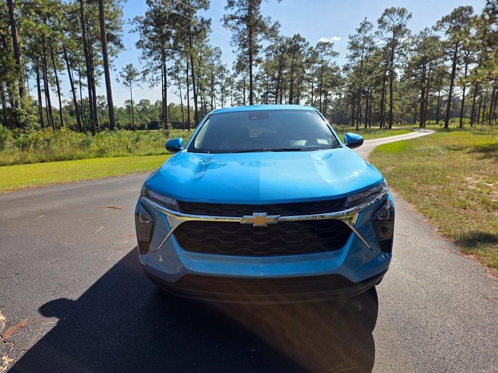 Chevrolet Trax FWD 4dr LS 2026