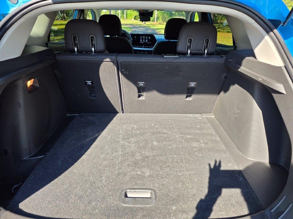 Chevrolet Trax FWD 4dr LS 2026