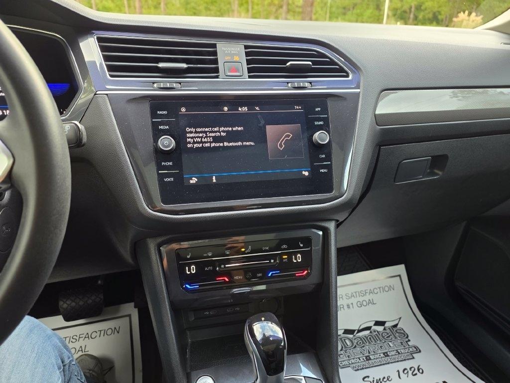 Volkswagen Tiguan 2.0T SE FWD 2022