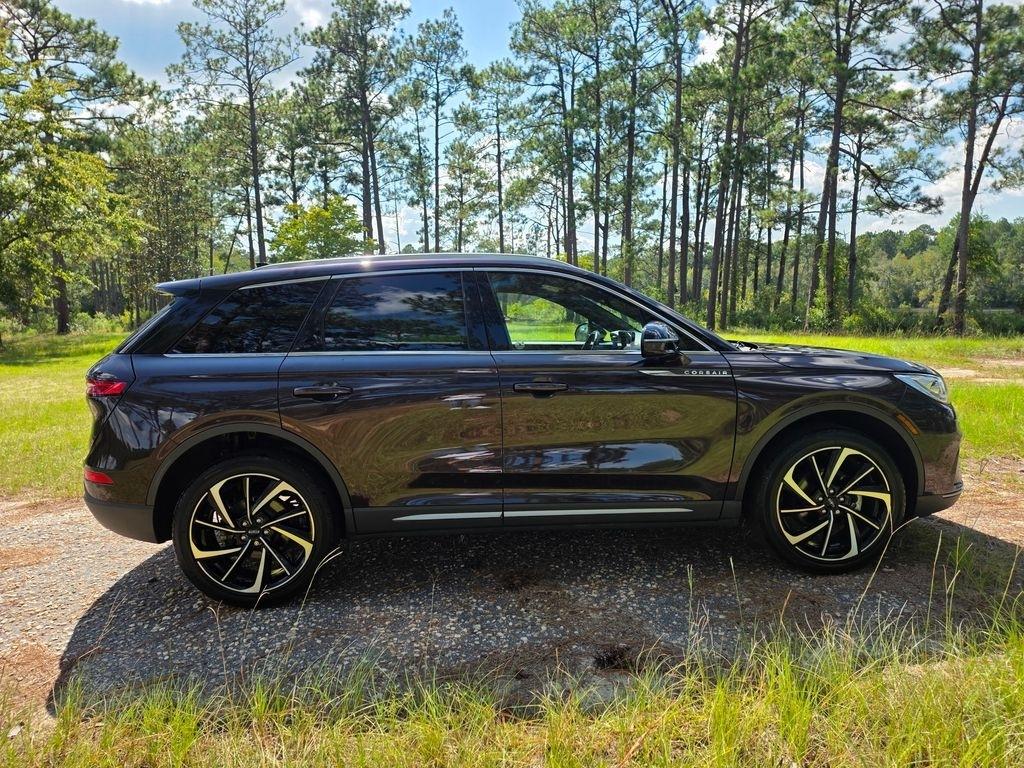 Lincoln Corsair Reserve AWD 2023