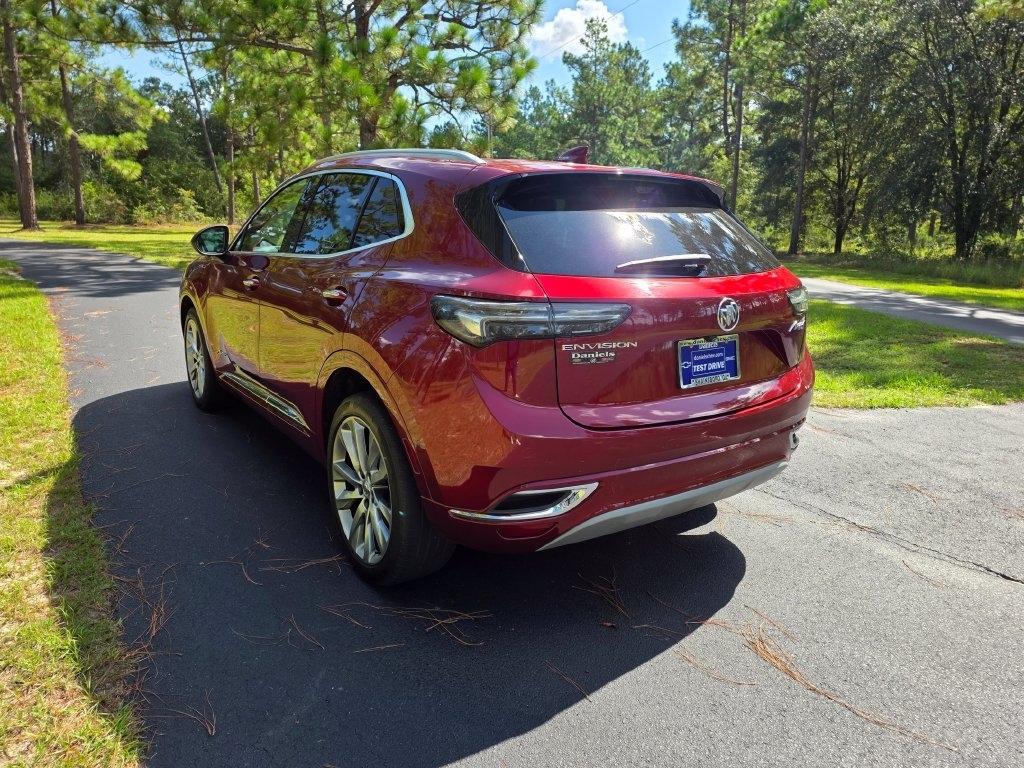 Buick Envision FWD 4dr Avenir 2023