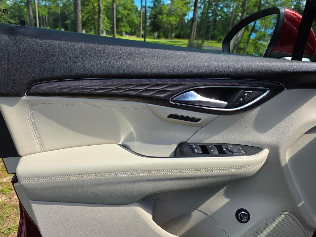 Buick Envision FWD 4dr Avenir 2023